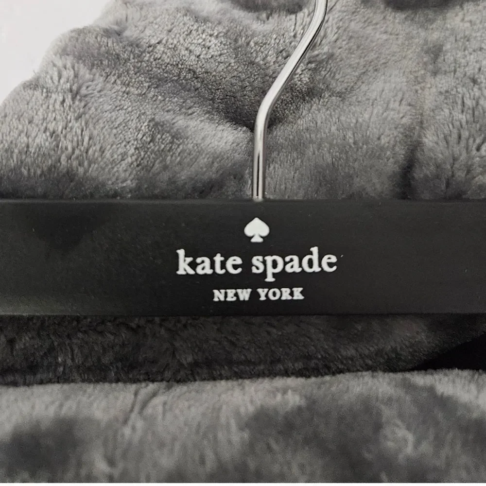 RARE! 🔥Kate Spade Faux Fur Throw Blanket!